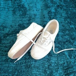 Women’s Vans. Worn a handful of times, just need washed.